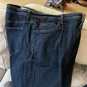 NWOT - NYDJ Dark Blue Jeans
